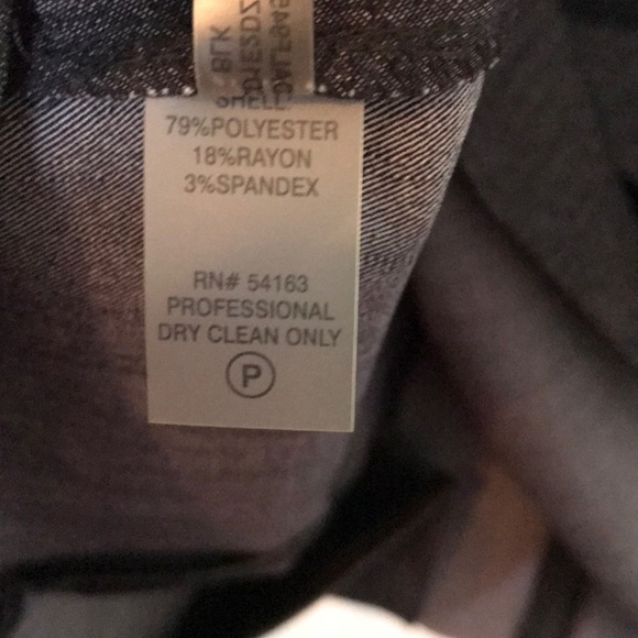 Calvin Klein - Picture 4 of 7